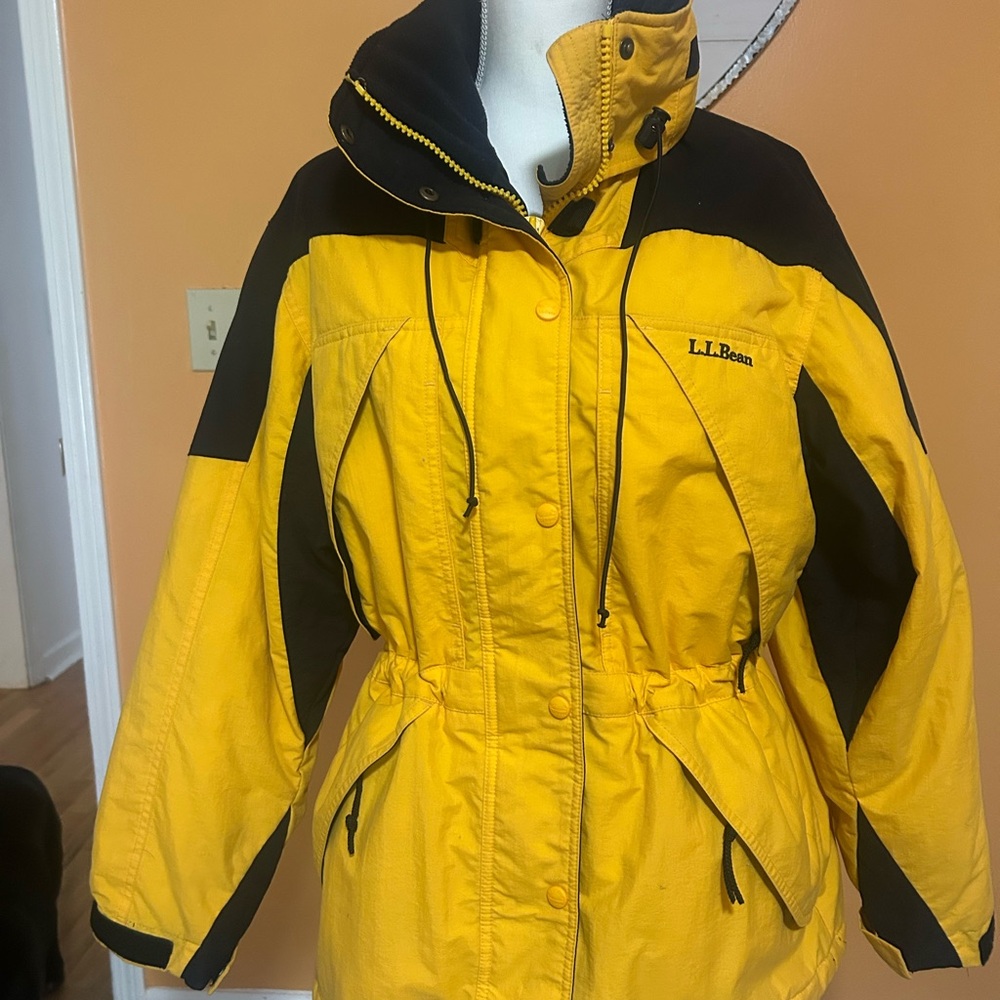 L.L. Bean Women's Ski Jacket in Yellow and Black